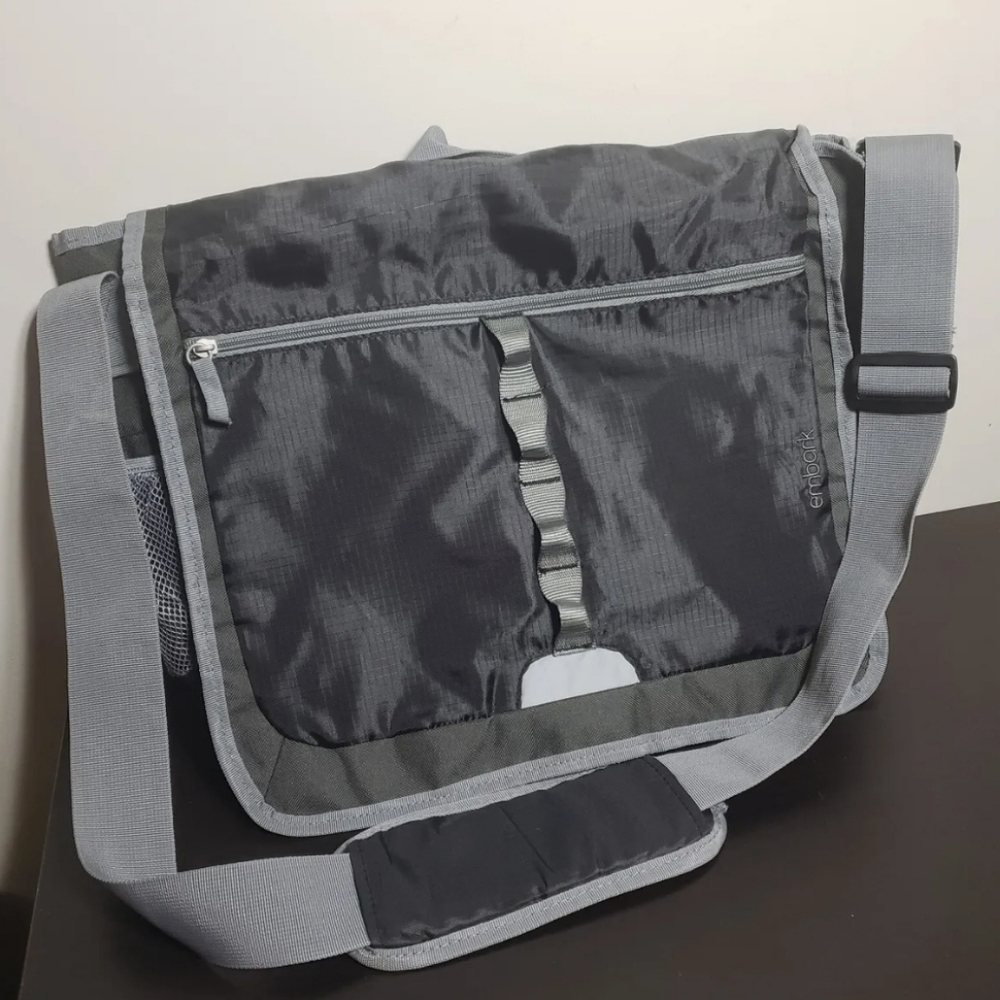 Embark laptop/brifcase bag